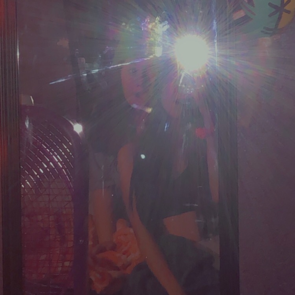 Meet your Posher, Lali